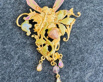 Kirk’s Folly “Strawberry Queen” Fairy Brooch Pendant, Gold Tone Art Nouveau Fairy Pin, Iridescent Enamel Wings, Dangle Crystal Charms