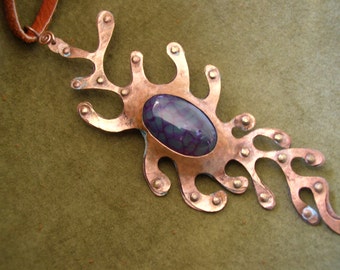 Freeform Copper Pendant with Dragon's Vein Agate