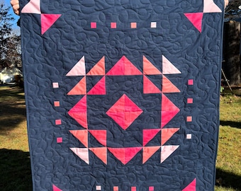Handmade Baby Quilt: Pink Shades on Navy Cotton