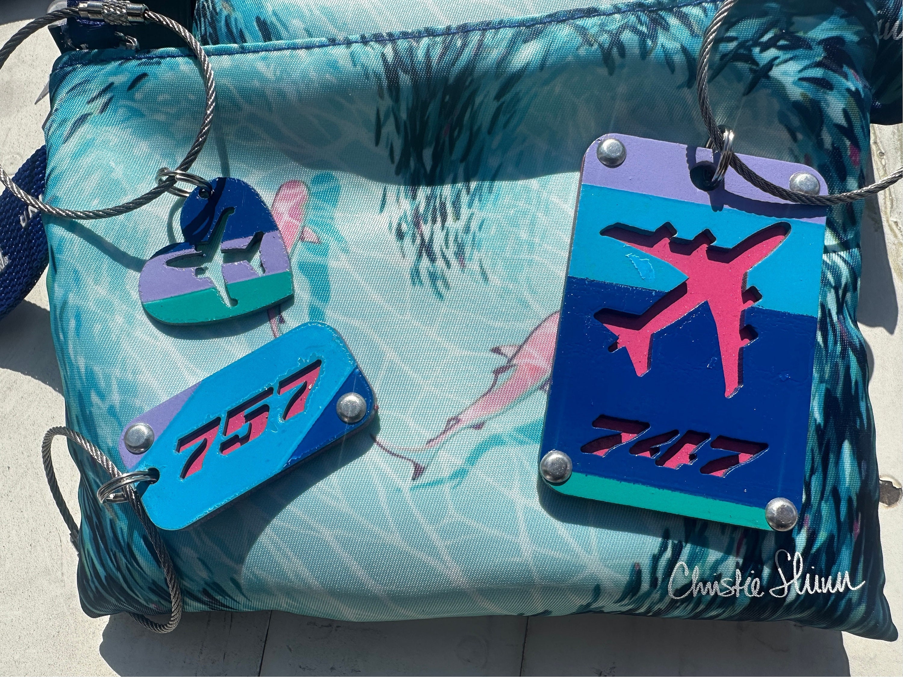 united airline ヴィンテージ　エアラインバッグ Hawaii Vintage 1968 United Airlines Hawaii Bag – Floral Tiki Tapa Print