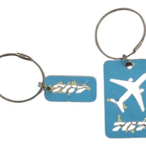 B767-300 AirDo fuselage luggage tags and key fobs