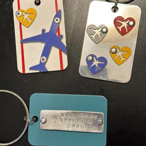 Boeing 737 and 747 fuselage skin luggage tags