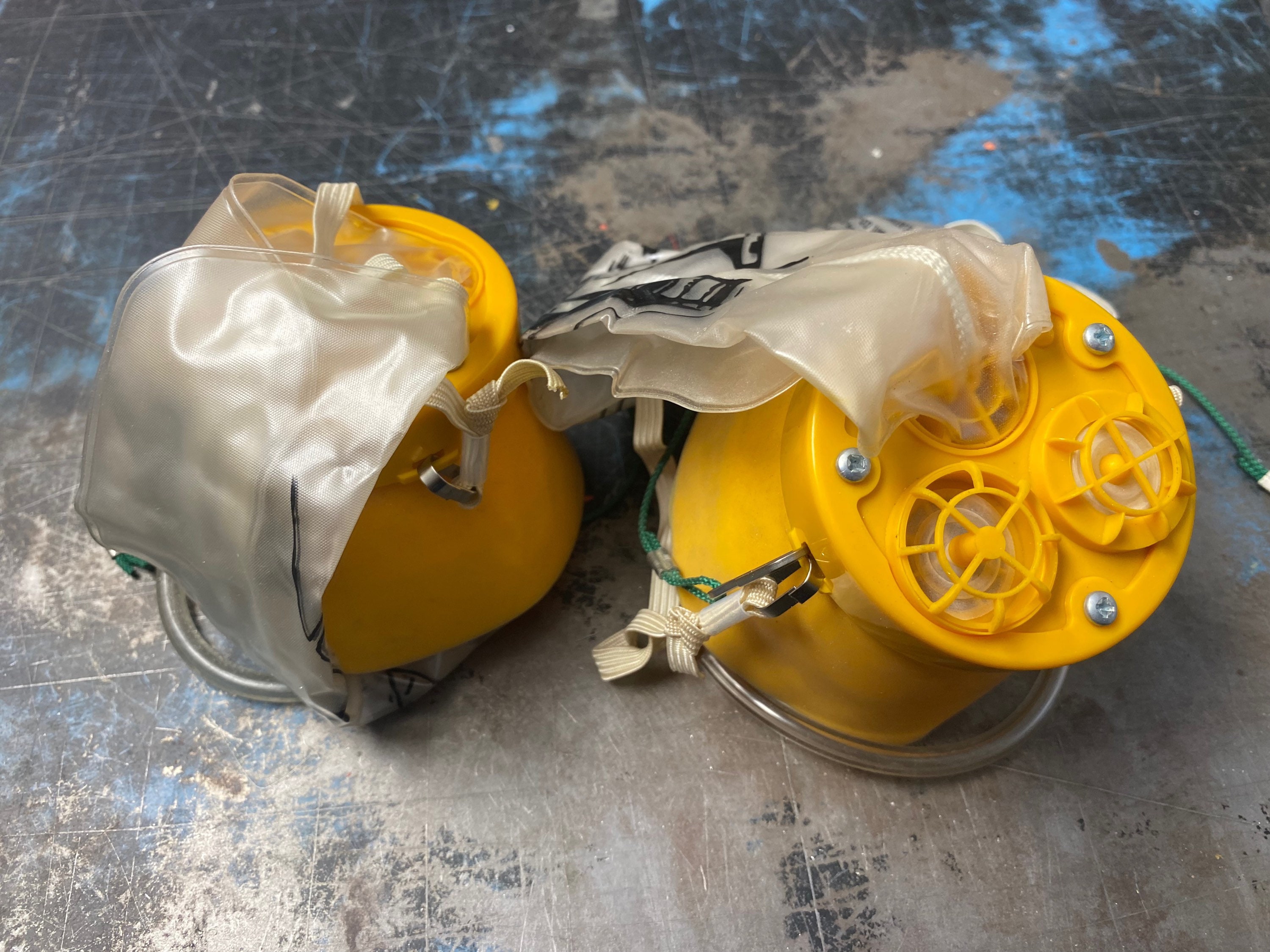 Airline Passenger Oxygen Mask UAL 757, Asiana 747, Air
