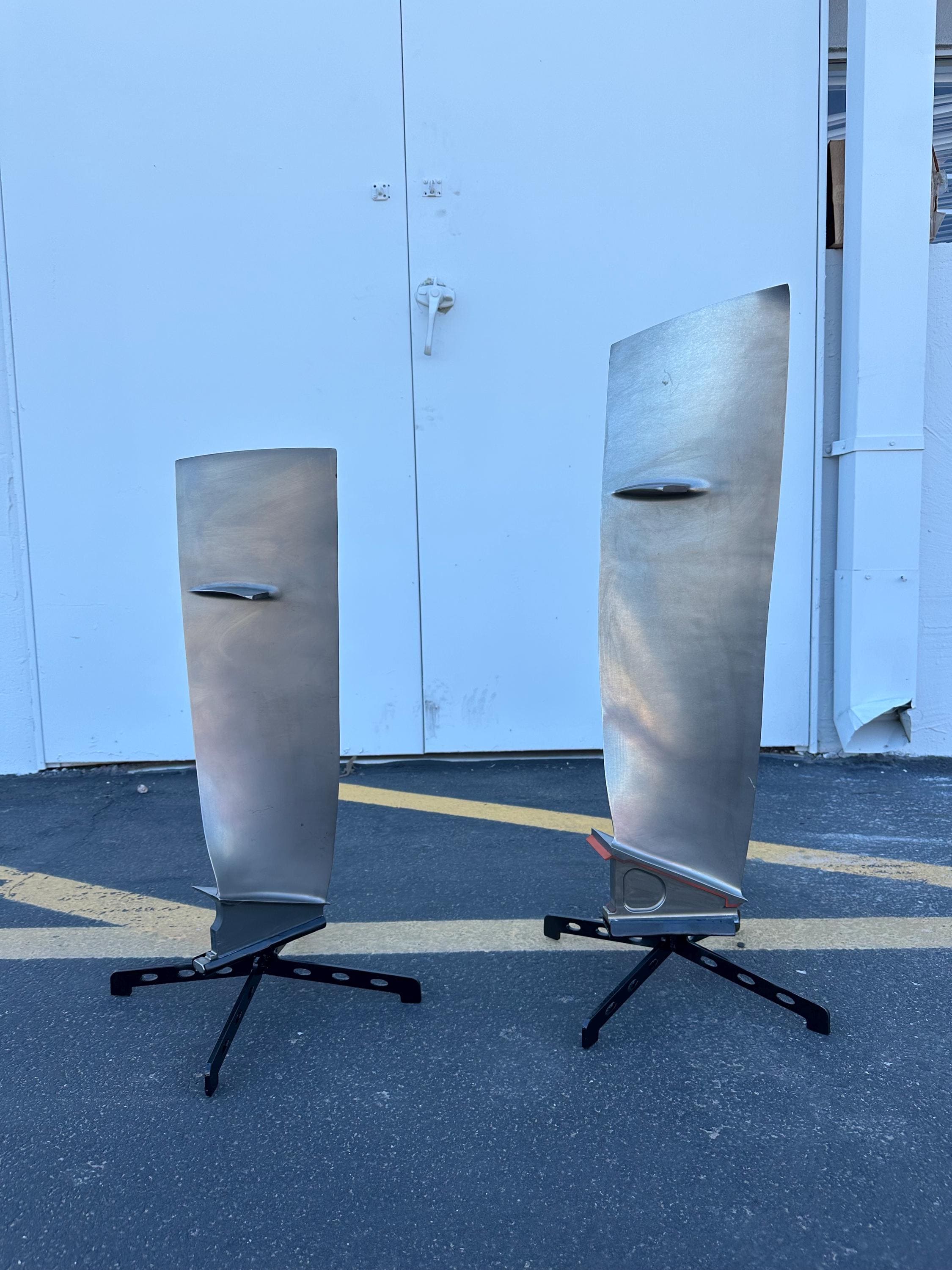 First stage engine blade statue