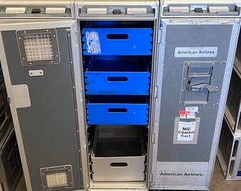American Airlines full size atlas cart collection