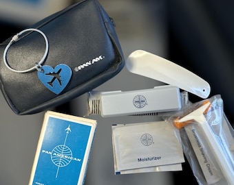 Vintage Pan Am Amenity Kit With B747 Aircraft Skin Heart Luggage