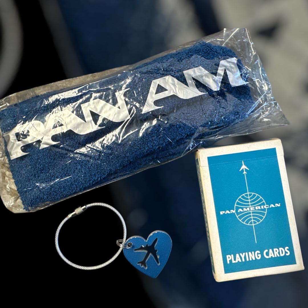 Vintage Pan Am Amenity Kit With B747 Aircraft Skin Heart Luggage