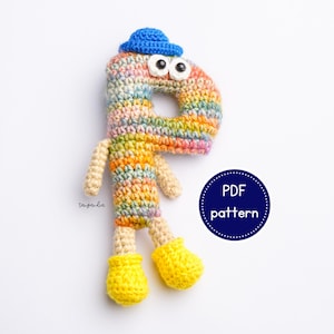 Juguete de aprendizaje de peluche suave: Patrón de crochet del alfabeto P para niños - Amigurumi hecho a mano, muñeco amigurumi de aprendizaje divertido.