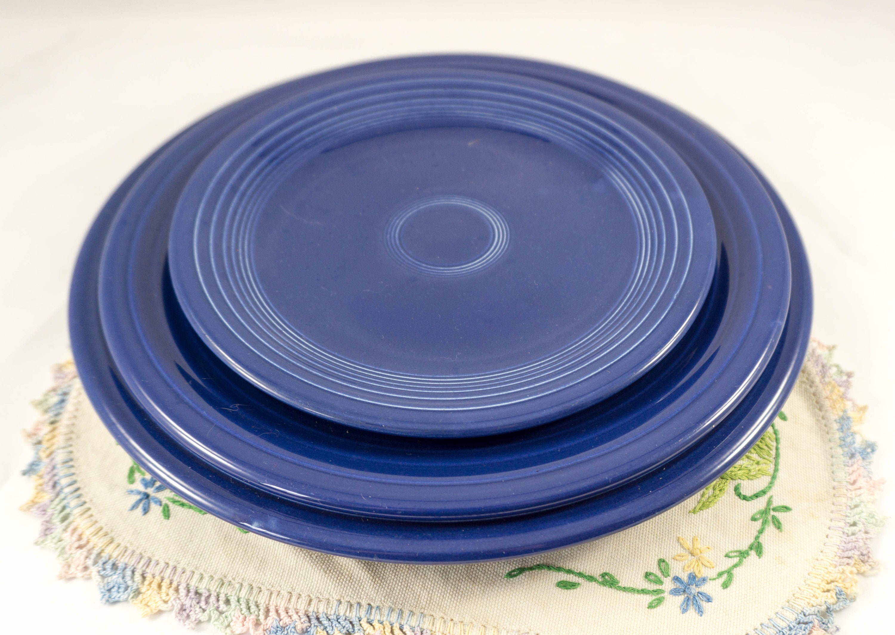 Vintage Lot of Cobalt Blue Original Fiestaware Dinner Luncheon Bread Plates