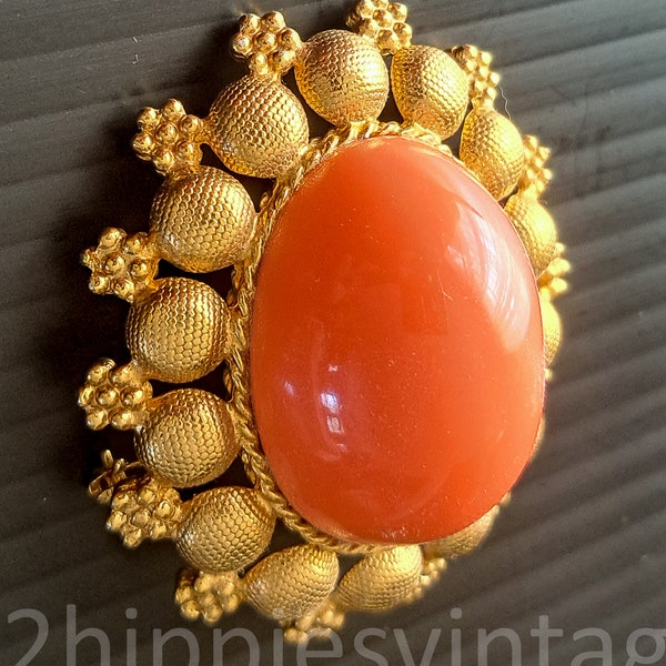 Mid Century Vintage Pauline Rader Apricot Domed Brooch