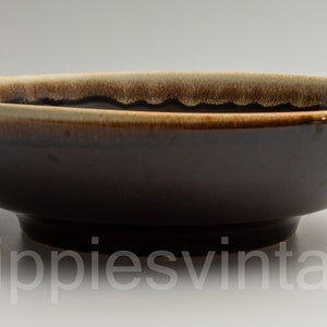 Bol de service à légumes rond vintage de 23 cm (9 po.) en brun gourmet par PFALTZGRAFF
