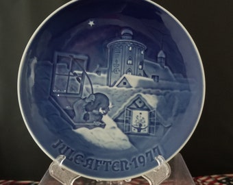 Details about / Bing /& Grondahl Jule After 1977~Copenhagen Porcelain Blue Christmas Plate~#9077