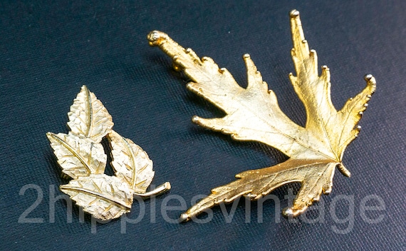 Two Vintage Gold Gold tone Leaf Brooches - image 2