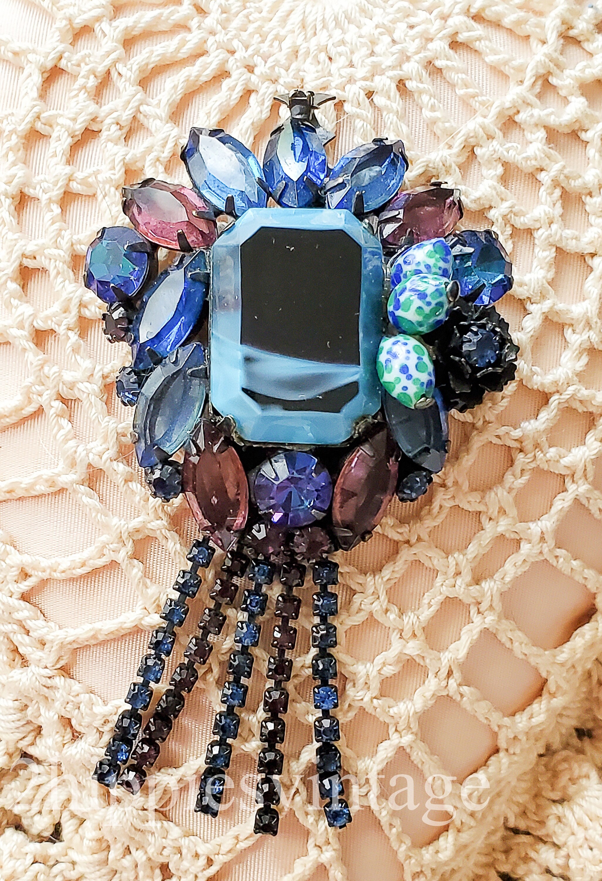 Alice Caviness - Etsy