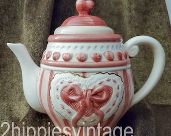 Adorable Whimsical Pink Bow Teapot 1990s Vintage