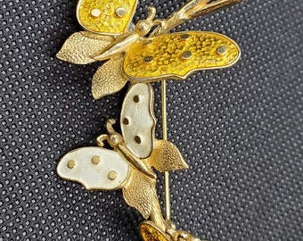 Trembler Signed Boucher Vintage Butterfly Goldtone and Enamel Brooch En Tremblant