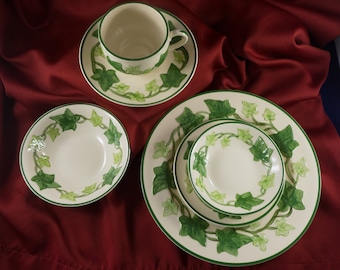 SIX Piece Vintage MCM Mid Century Franciscan Ivy (USA) Beige and Green Table Setting
