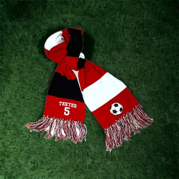 Echarpe de football personnalisée. Echarpe d'équipe. Foulard esprit. Cadeau d'équipe. Écharpe de maman footballeuse. Couture Kota