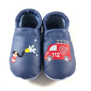 Crawling shoes leather slippers crawling slippers dark blue with fire brigade, fire extinguisher, with name, personalized