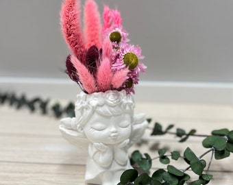 Blumenmädchen, Engel, mit Trockenblumen dekoriert, aus Keraflott gegossen