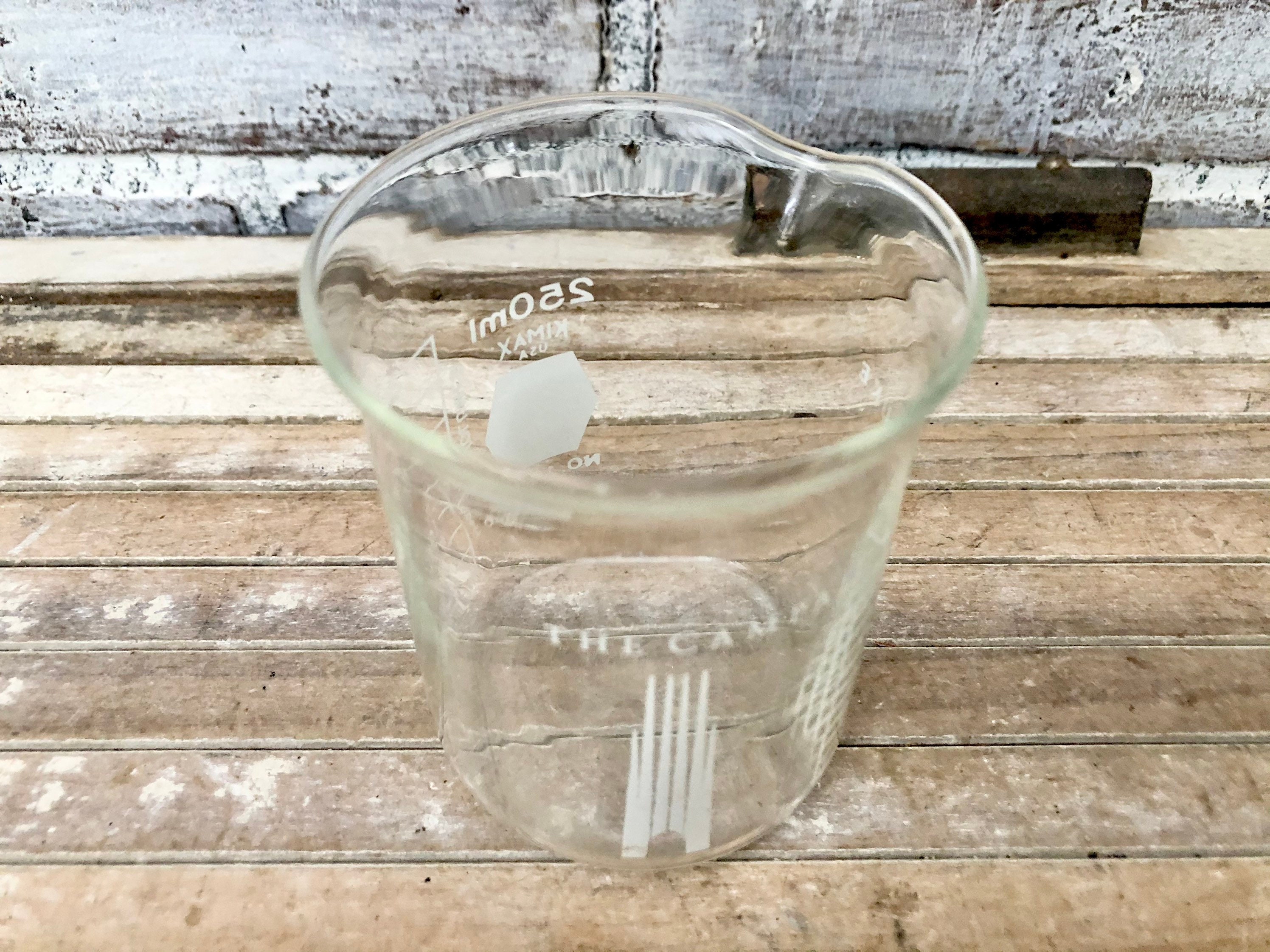 The Campaign for Duke Lab Beaker Pour Lip Kimax Beaker 250 Etsy