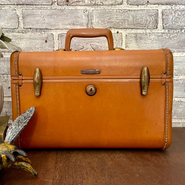 Samsonite Streamlite Train Case! Vintage Leather Suitcase Luggage with Handle!
