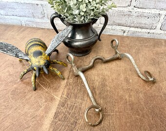 ビンテージの馬具。鉄製の乗馬用具 - Etsy 日本