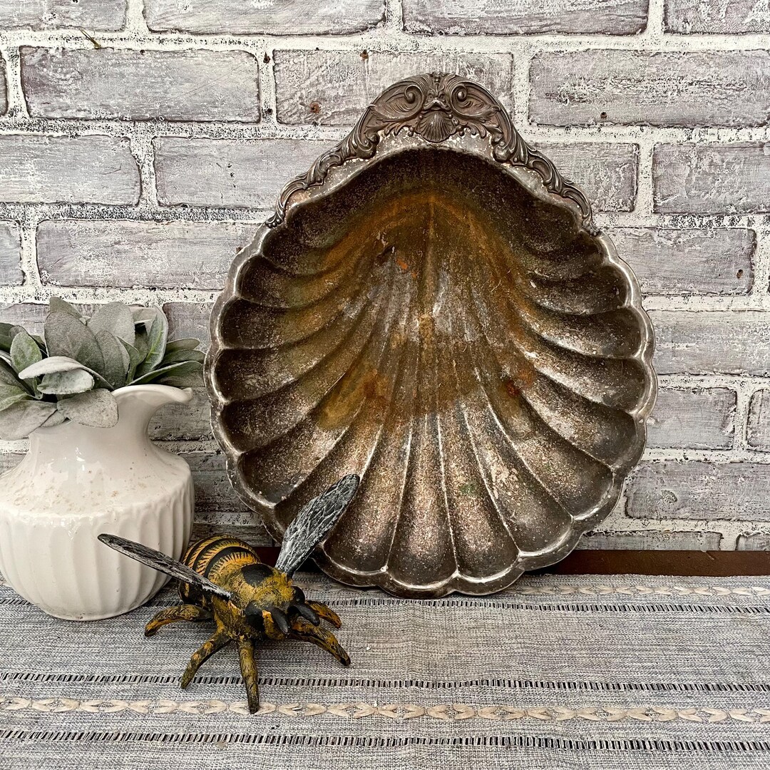 米国ヴィンテージ F.B. Rogers 銀仕上げ皿 FB Rogers Silver Plate Clam Shell Serving Tray: Shabby Chic Decor