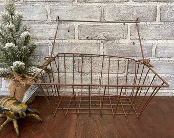 Wire Metal Bicycle Basket! Vintage Rusty Bike Basket!