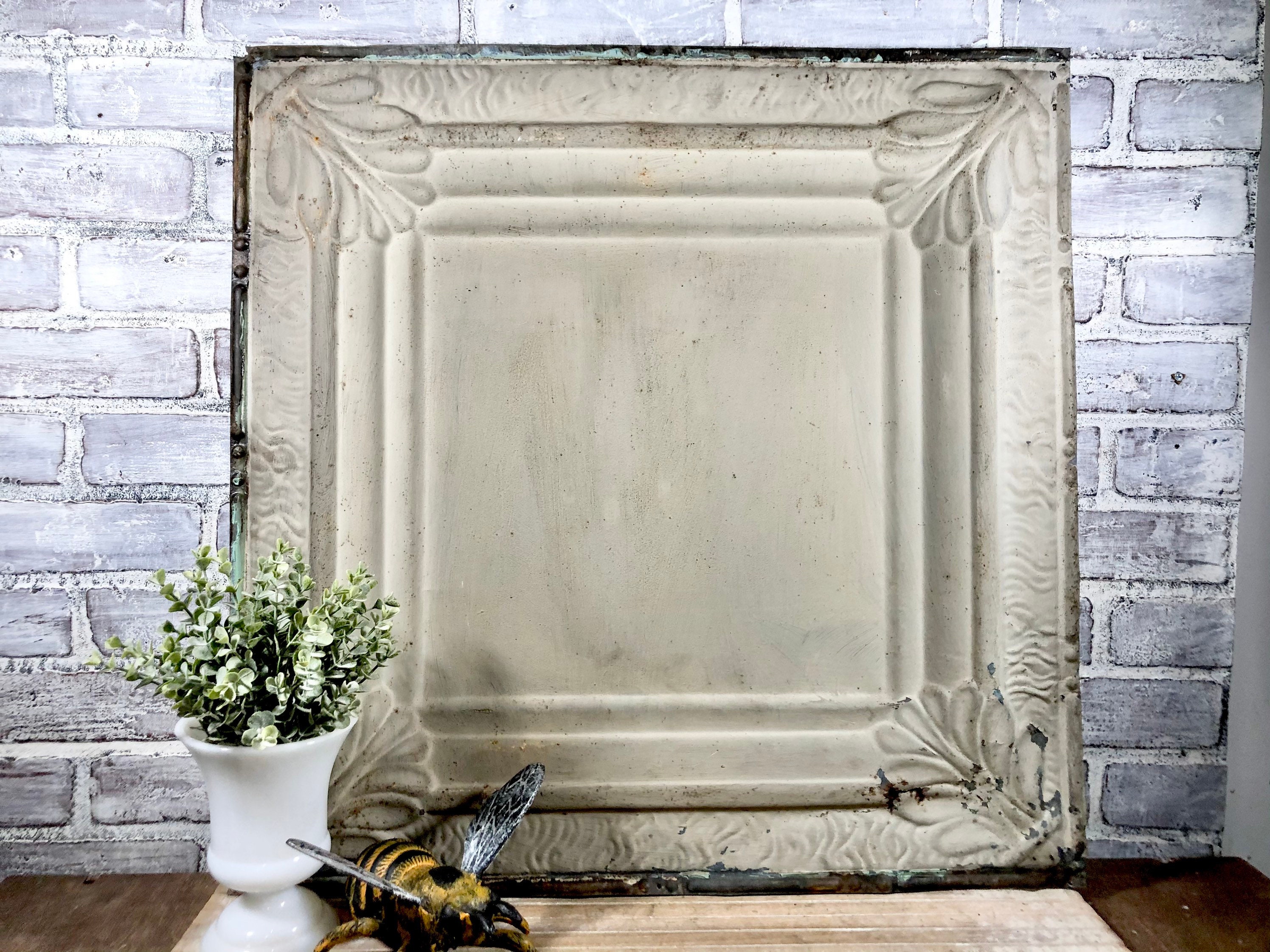 Teja de techo de hojalata antigua Salvamento arquitectónico | Etsy