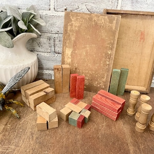 Block Set! Vintage Crafting Blocks! Multicolor Blocks! Dovetailed Box!