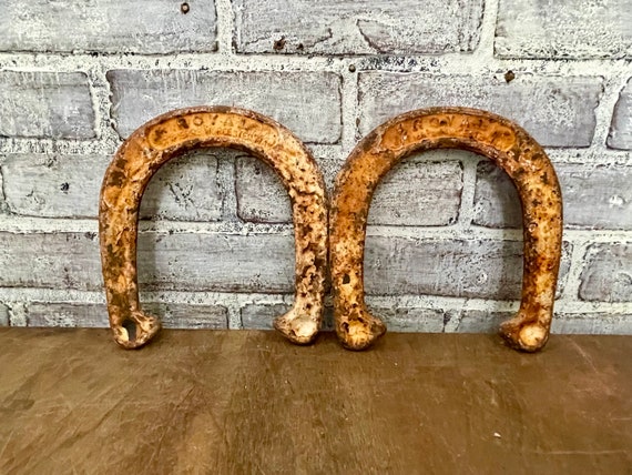 Vintage Royal Horseshoes Pitching Shoes Lucky Horseshoes Set of 2 Vintage  Wall Decor Game Room Decor 