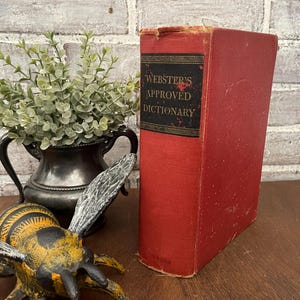 1948 Webster&#39;s Approved Dictionary! World Publishing Co. Formal Library!
