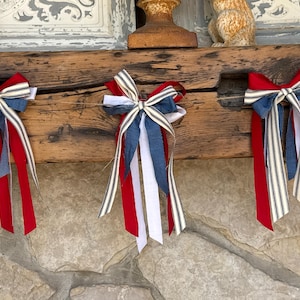 Bow Garland | Shabby Fourth of July Fabric Garland | Memorial Day Banner | Patriotic Memorial Day Garland | 4th of July Party Rag Garland
