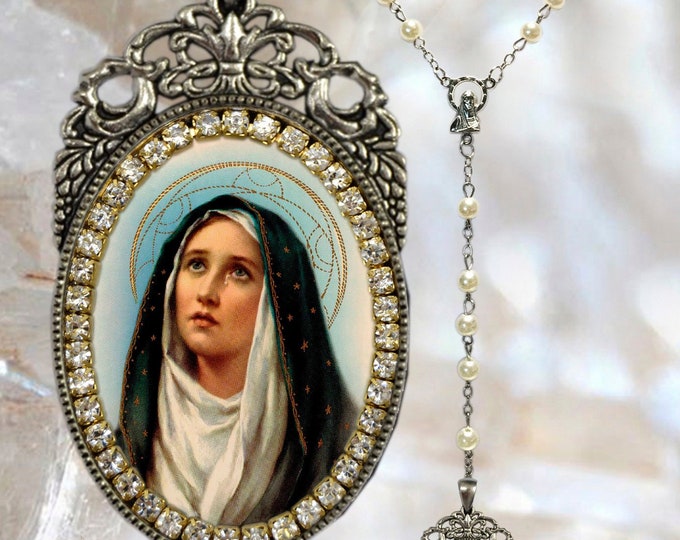 Our Lady of Sorrows Rosary - Patroness of Slovakia; Hungary; Poland; Malta & Mississippi - Mater Dolorosa