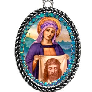 Saint Veronica Necklace; Patron Saint of Photography, Images and Laundry Workers; Catholic Berenike Gift; Veronica Jerusalem Charm Pendant