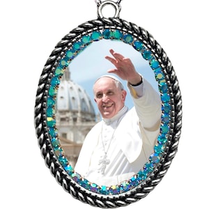 Saint Pope Francis Necklace; Pope Francis; Catholic Medal Pendant; Gift of Peace, Humility and Faith; Pope Francis Spiritual Devotion Gift