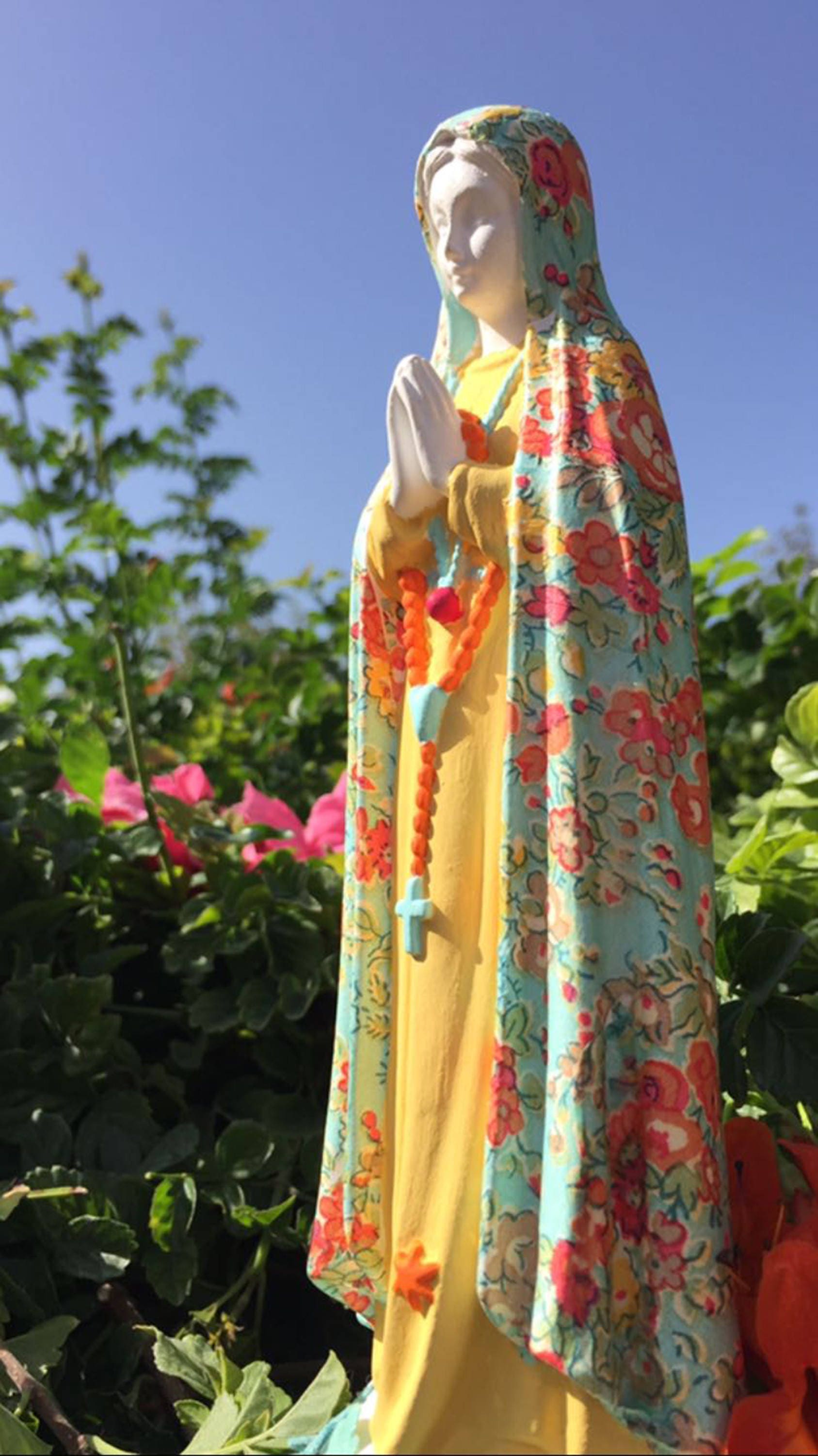 Unique Handpainted Our Lady Statue; Religious Mary statue; Plaster; Catholic; miracle Mary