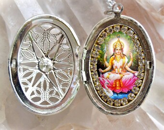 Saraswati Vandana Goddess Handmade Locket Necklace Hindu Jewelry Medal Pendant Sarasvati