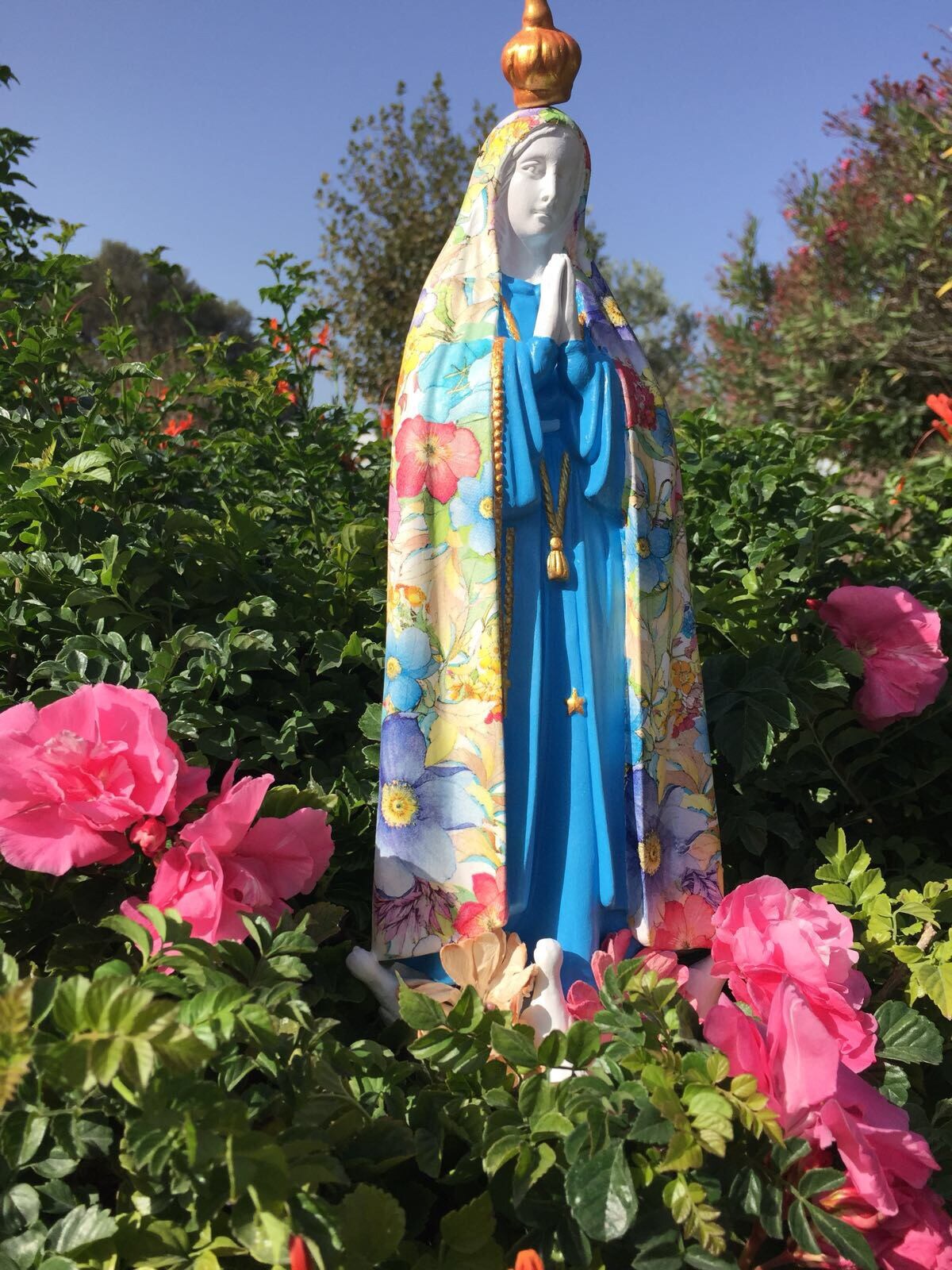 Big Unique Handpainted Our Lady Statue; Religious Mary statue; Plaster