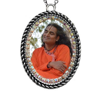 Paramahamsa Vishwananda Necklace; Swami Vishwananda Pendant, Hindu Spiritual Jewelry, Guru Necklace, Devotional Pendant; Vishwananda Gift
