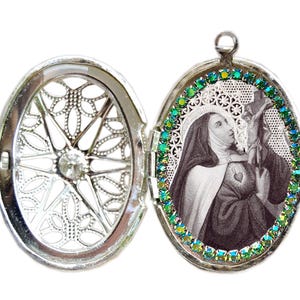 Saint Teresa of Avila Vintage Locket, St Therese of Avila pendant charm, Christian jewelry gift, charm, Catholic confirmation gift