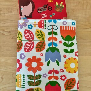 Book Sleeve, Medium Size, Book Lover Gift, Tablet Sleeve, Book Accessories, Book Protector