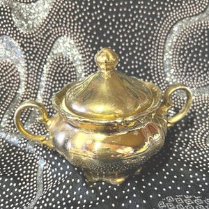 gold sugar bowl vintage gold sugar bowl lidded sugar bowl Pagoda china    vintage sugar bowl with lid Japanese gold sugar bowl gold painted