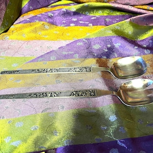 Large Salad serving set 27 cm long 7 inches salad fork and spoon matching pair Stainless Made in Japan ornate handles vintage salad set