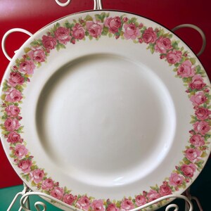 Piatti da portata Royal Doulton vintage Raby Rose, set di 3 pezzi con motivo floreale inglese degli anni '30