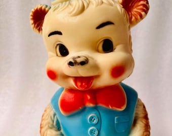 Mid-Century Squeaky Bear Toy: Retro Nursery Decor, Vintage Collectible (20x11 cm)