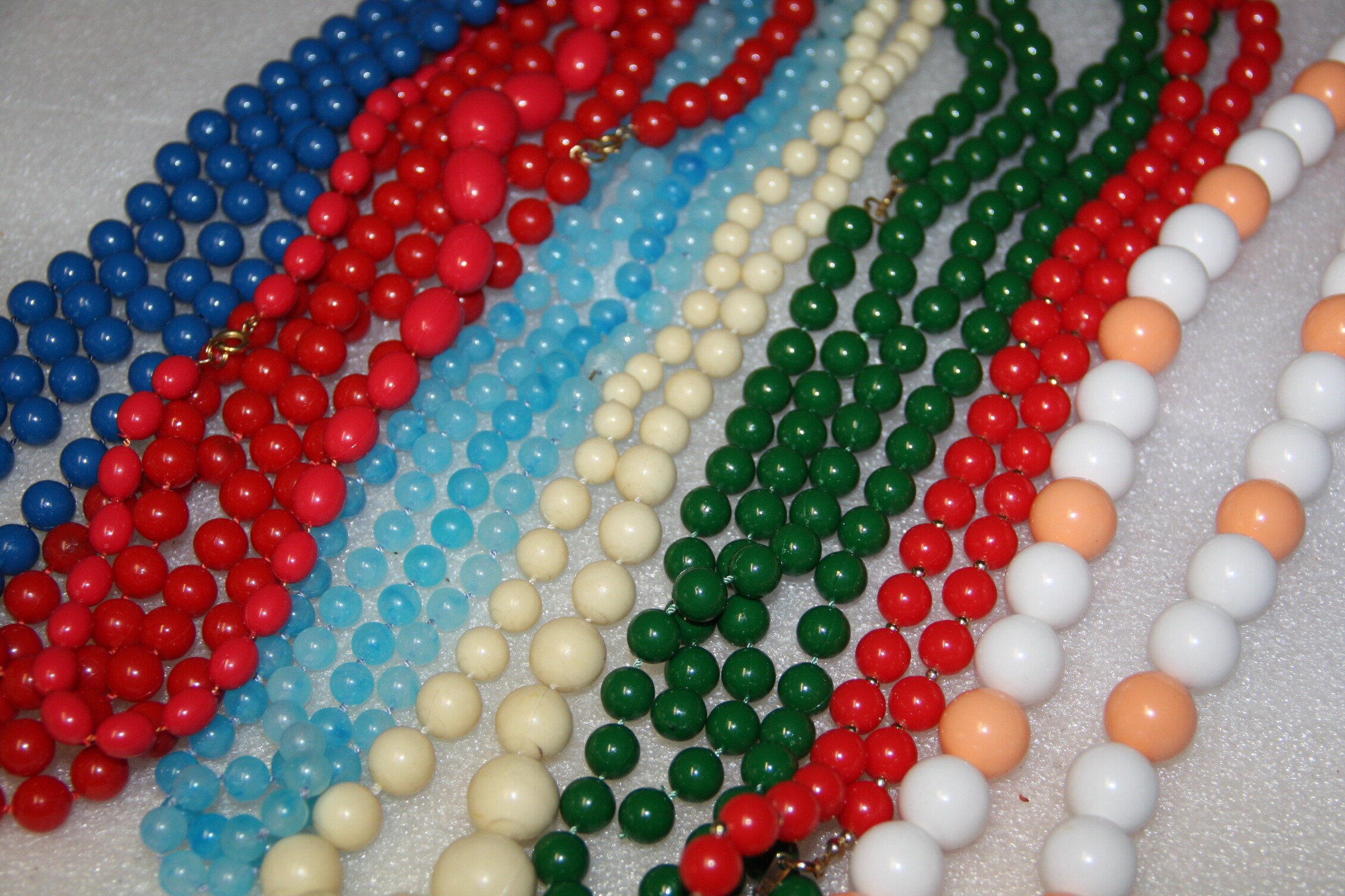 Vintage beads retro beads 8 strands suitable for vintage pops Etsy