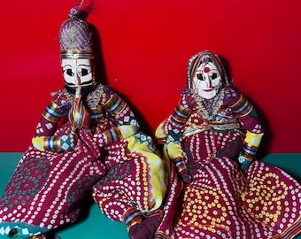 Hand-Painted Rajasthani Puppets: Vintage Indian Marionette Pair
