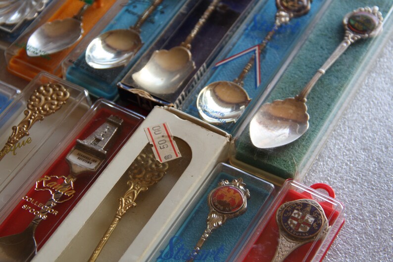 Bulk lot collectible spoons souvenir spoons sorted all Australian spoons x 17 spoon collection boxed see listing for the list lot 17 r 1